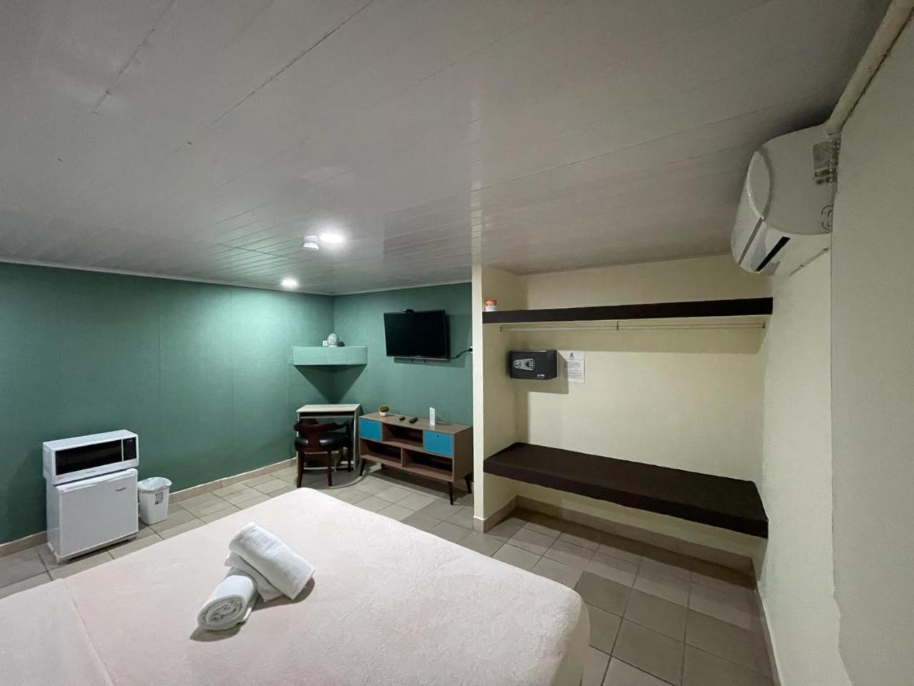 Hostal El Prado Πόλη του Παναμά Εξωτερικό φωτογραφία