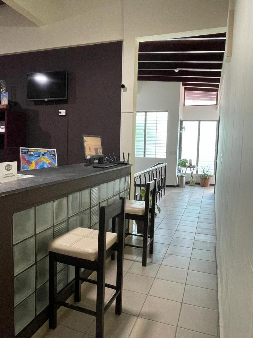 Hostal El Prado Πόλη του Παναμά Εξωτερικό φωτογραφία