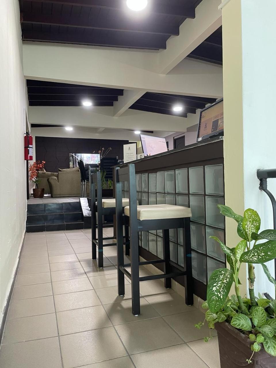 Hostal El Prado Πόλη του Παναμά Εξωτερικό φωτογραφία