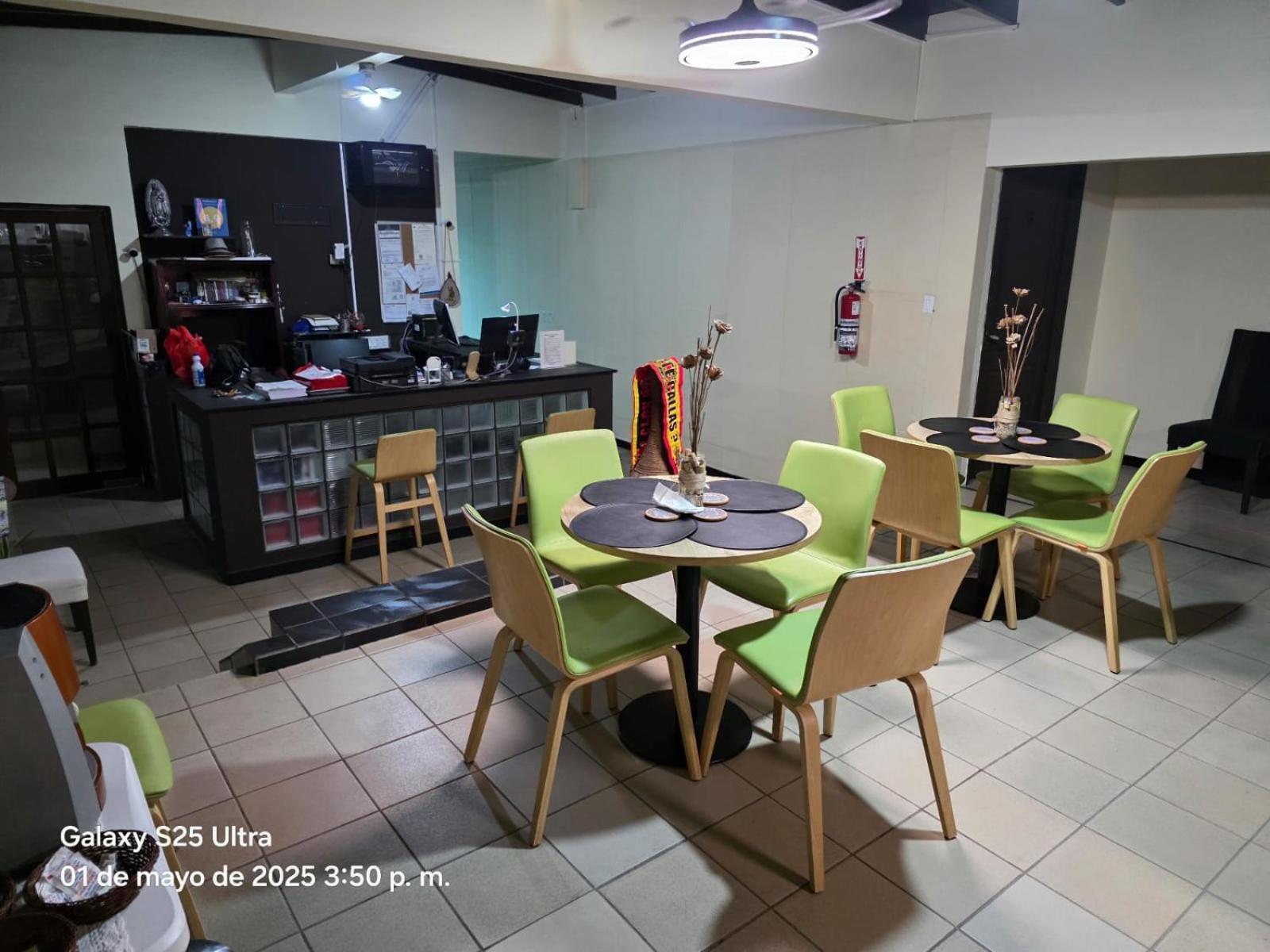 Hostal El Prado Πόλη του Παναμά Εξωτερικό φωτογραφία